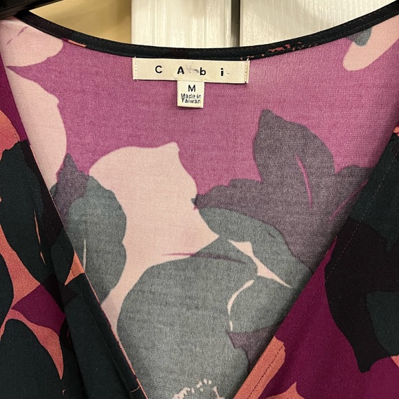 Cabi sz Medium Midi length dress great condition beautiful faux wrap - Picture 3 of 4